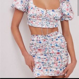 For love and lemons crop top.